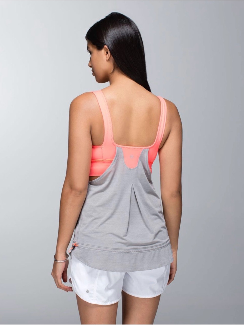 Lululemon Run Times Tank
Heathered Medium Grey / Very Light Flare - Picture 2 of 5